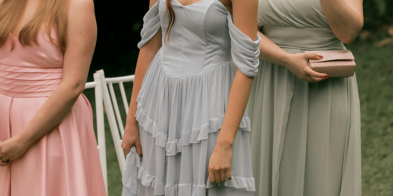 El outfit de invitada: mucho más que un vestido